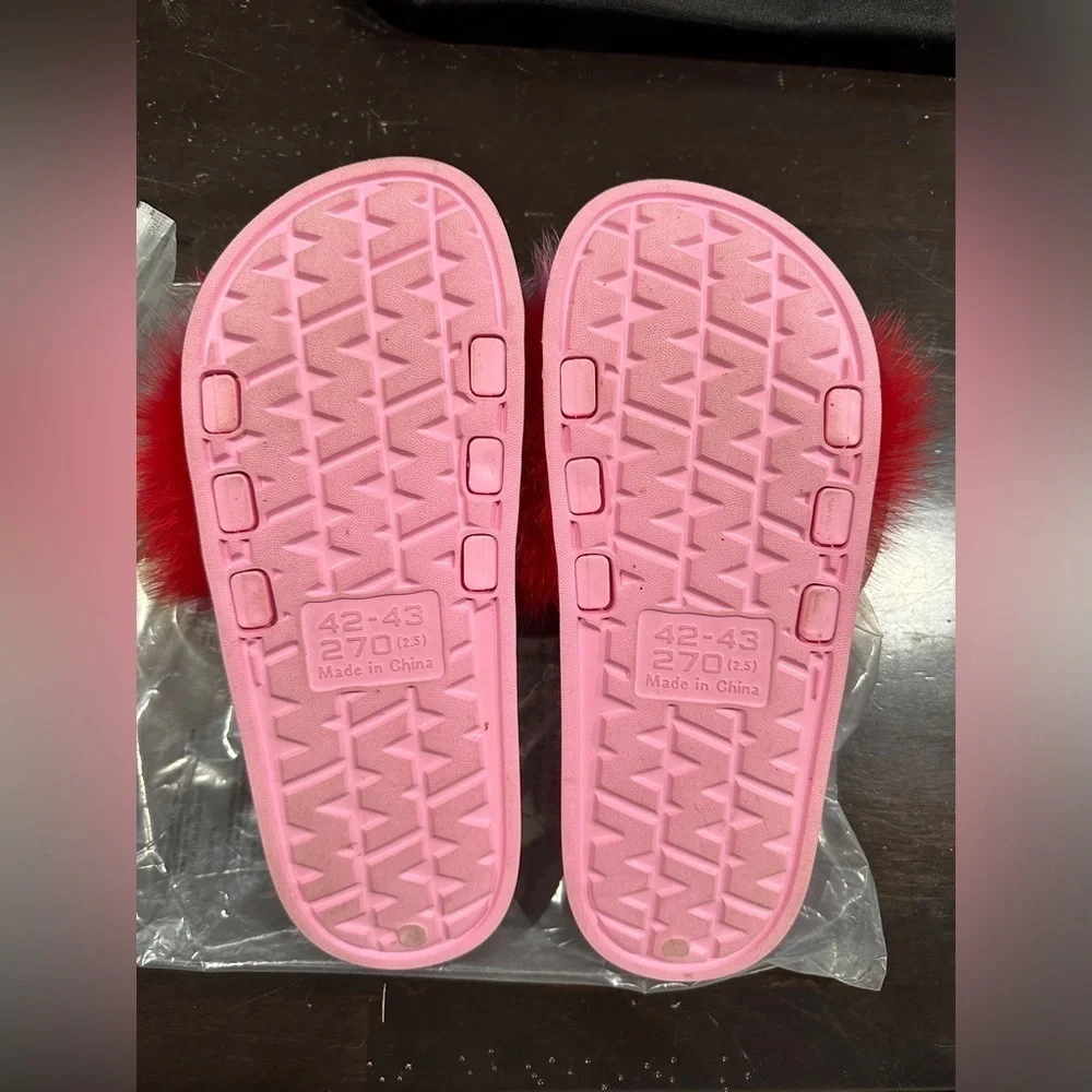 NEW Women's Fur Slides Slippers Pink Rainbow 9-9.5